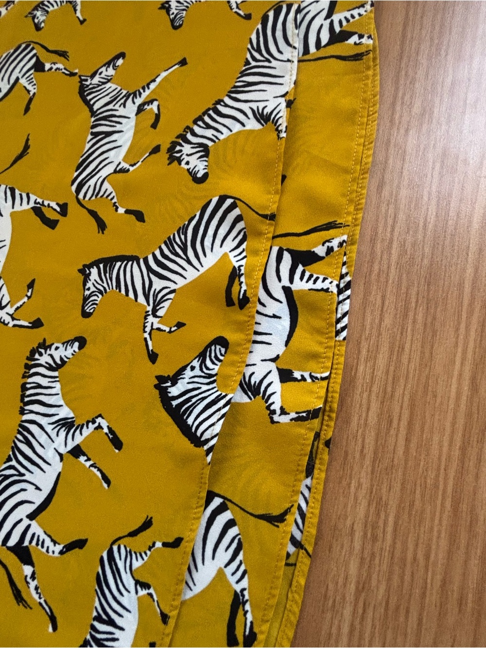 Ann Taylor Factory Mustard Yellow Zebra Print Sleeveless Layered Blouse XS - Picture 3 of 9